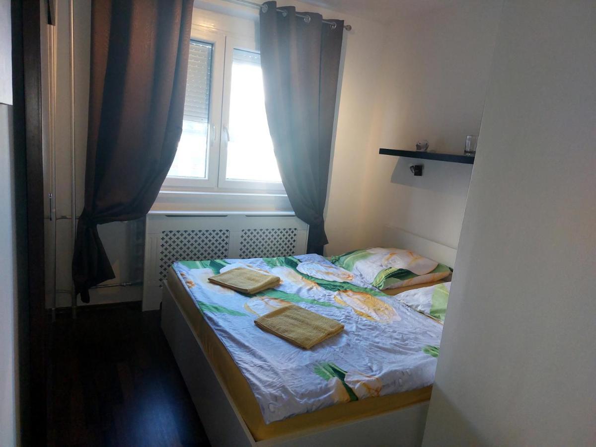 Apartman Katty Pressburg Exterior foto