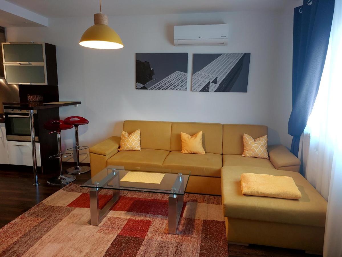 Apartman Katty Pressburg Exterior foto